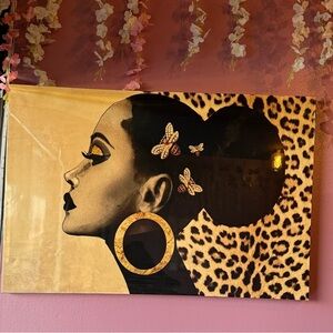 Elegant Leopard Print Wall Art with Gold Accents